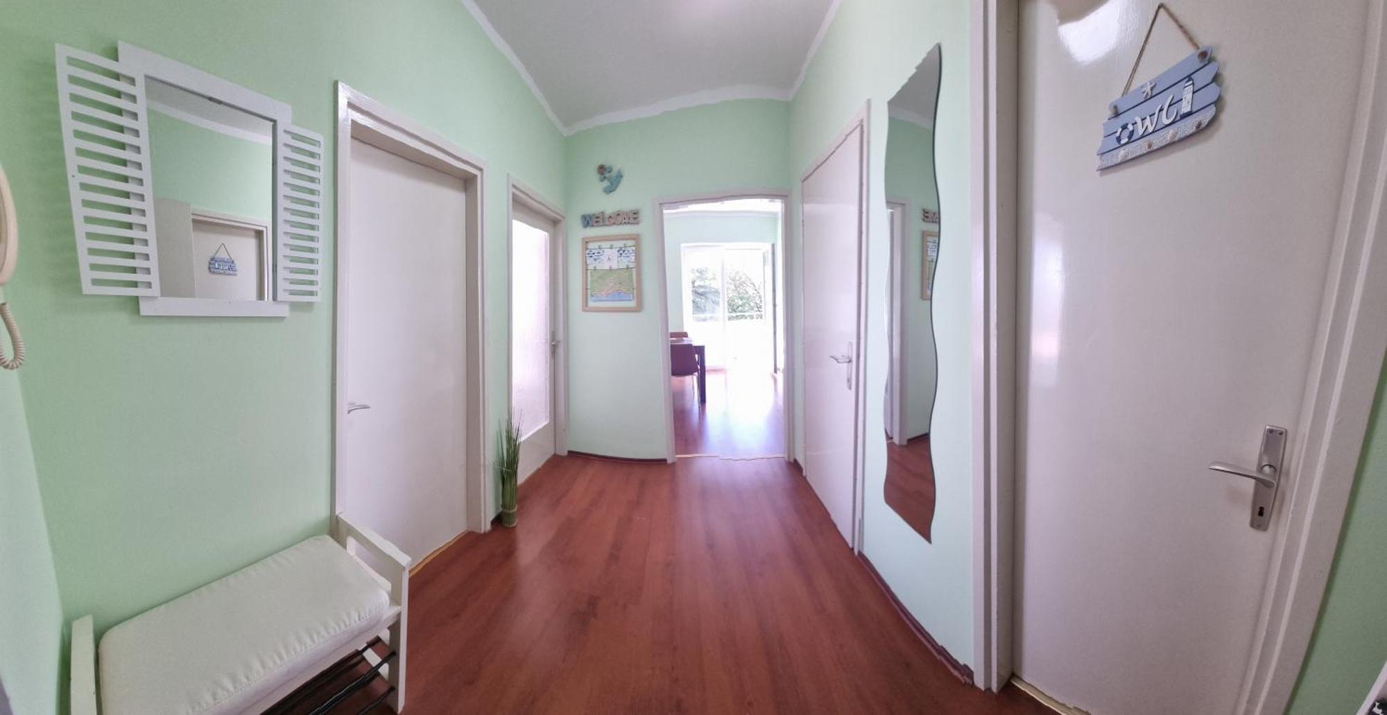 Apartment With Direct Sea View, Free Parking And Close To Beaches And Promenade Ловран Экстерьер фото