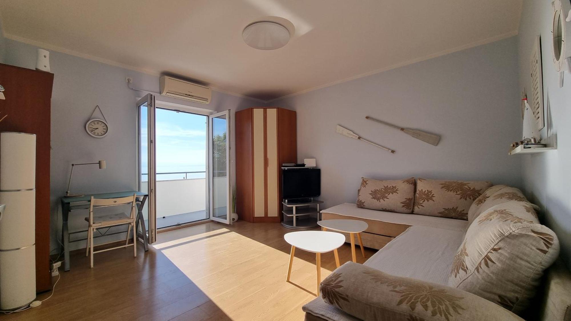 Apartment With Direct Sea View, Free Parking And Close To Beaches And Promenade Ловран Экстерьер фото